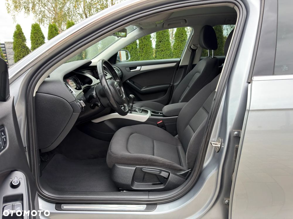 Audi A4 Avant 1.8 TFSI Attraction - 33