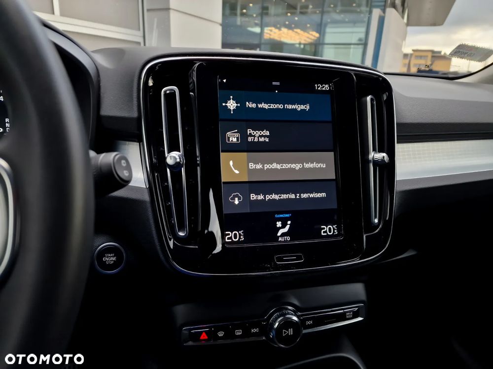 Volvo XC 40 T3 Momentum - 7