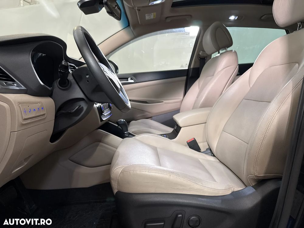 Hyundai Tucson - 25
