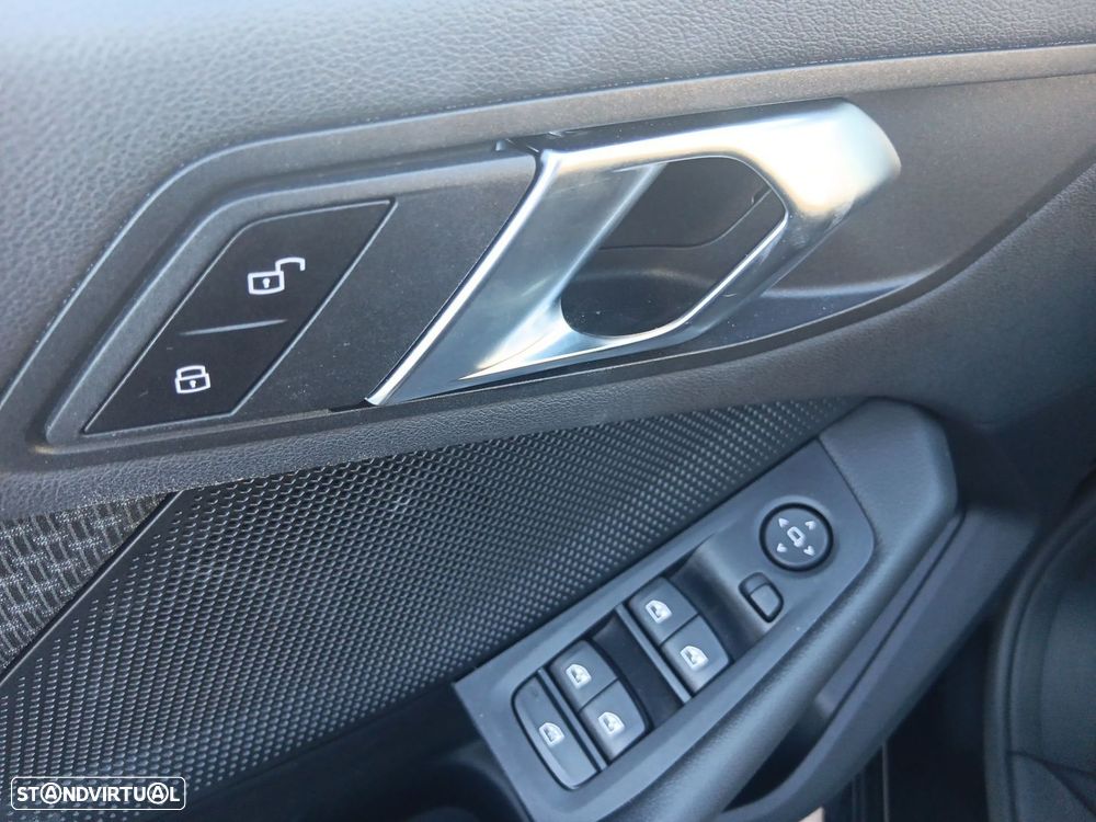 BMW 118 i Auto - 15