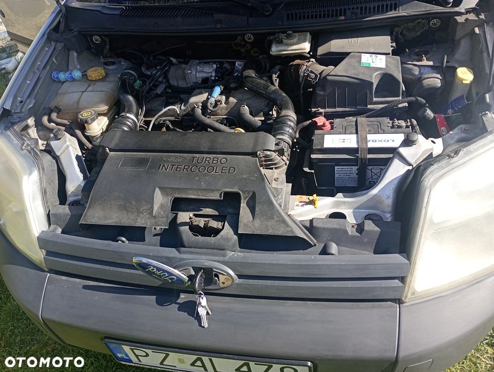Ford Transit Connect - 7