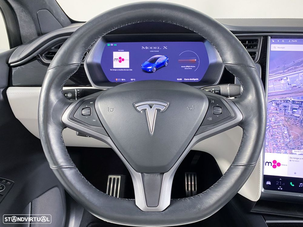 Tesla Model X 100D - 16
