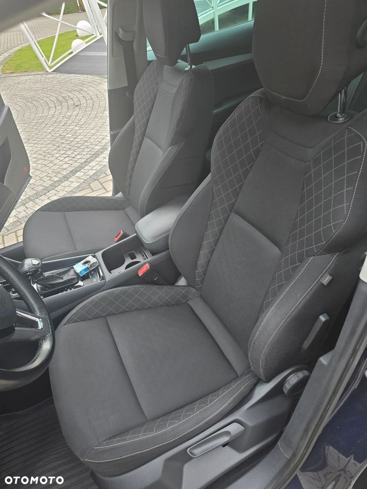 Skoda Karoq 1.5 TSI ACT 4x2 Ambition DSG - 14
