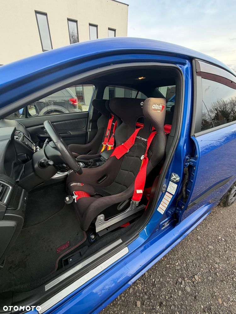 Subaru WRX STI 2.5 Sport - 18