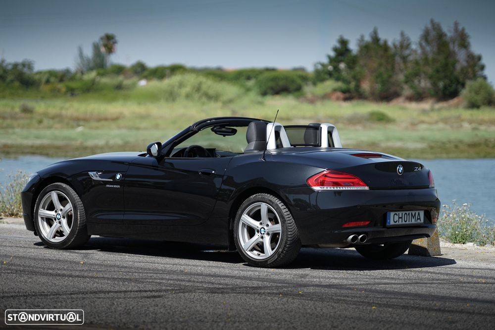BMW Z4 sDrive20i - 16