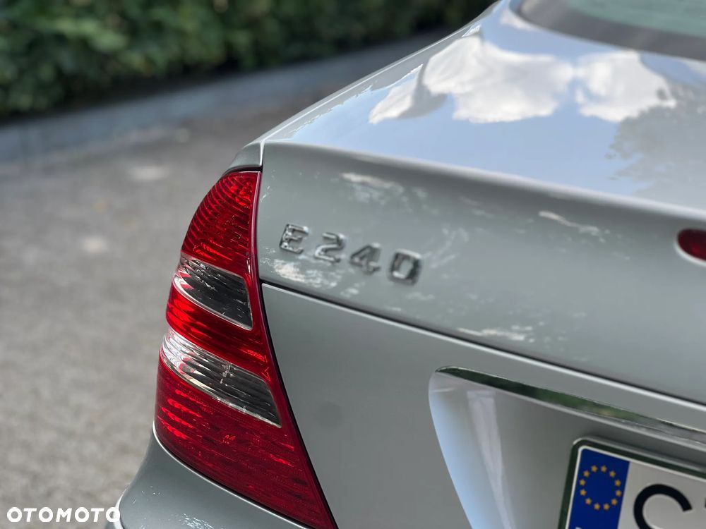 Mercedes-Benz Klasa E - 11