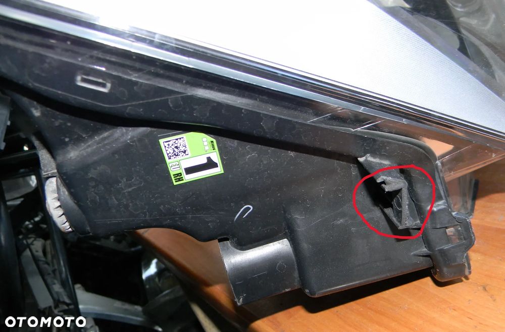 lampa prawa przód TOYOTA AYGO II LIFT 18-22 LED EUROPA - 12
