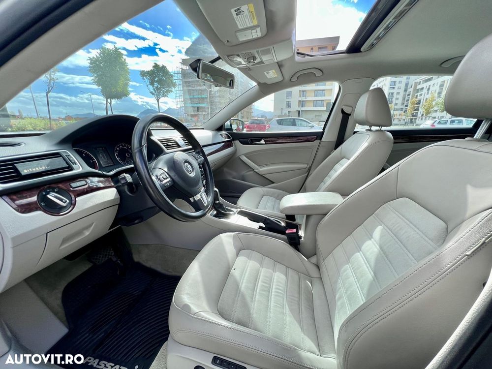 Volkswagen Passat - 10
