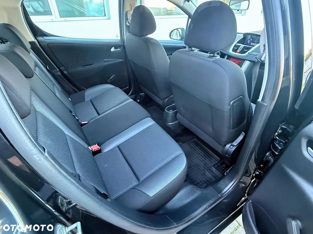 Peugeot 207 1.4 Sportium - 23