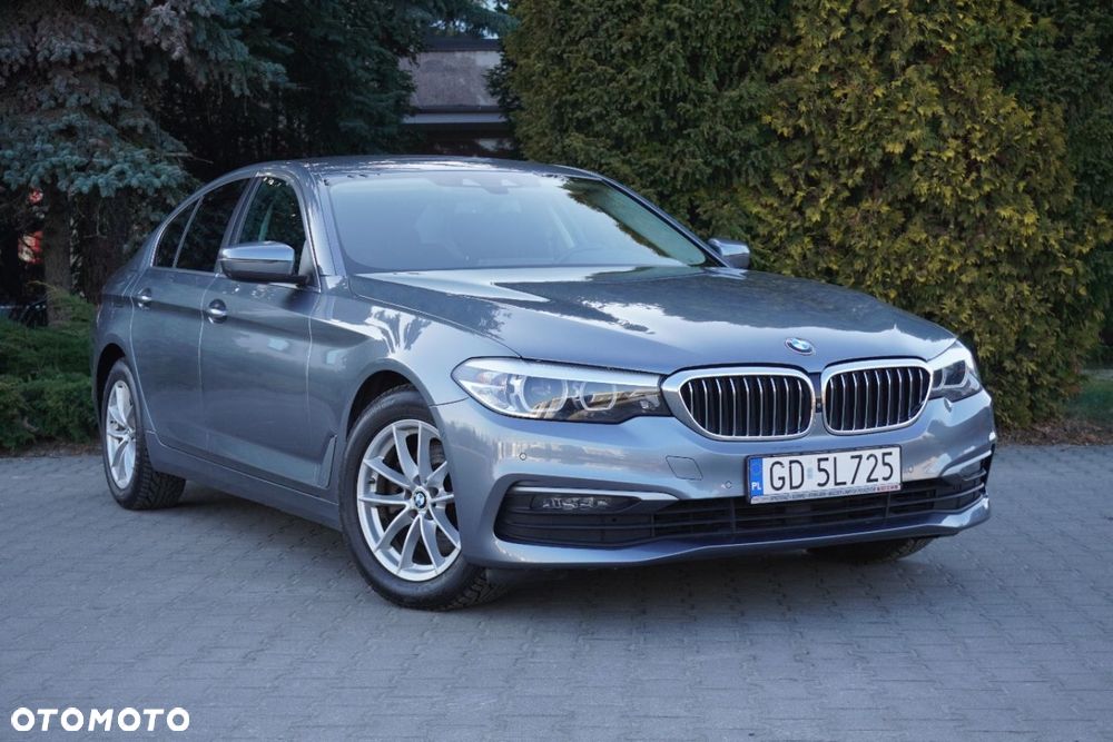 BMW Seria 5 520d xDrive - 3