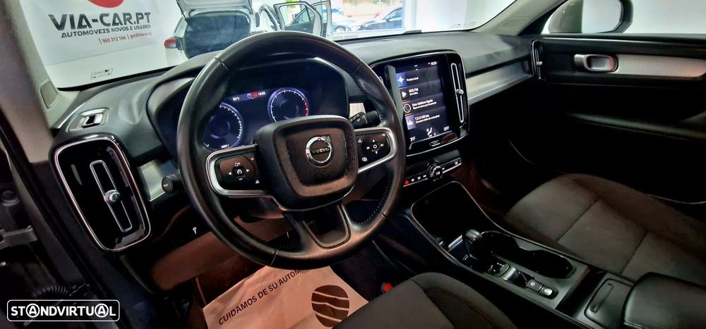 Volvo XC 40 1.5 T2 Momentum Plus Geartronic - 22