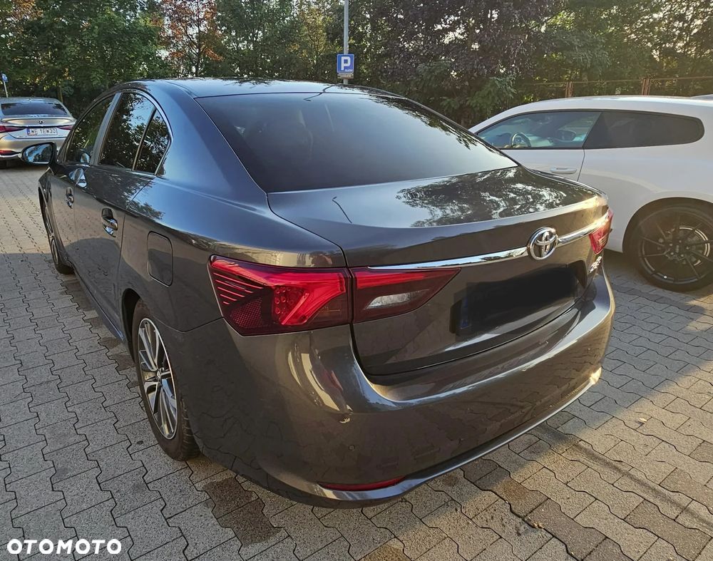 Toyota Avensis 1.8 Prestige MS - 7