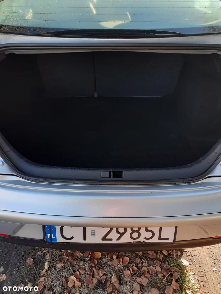 Seat Cordoba 1.4 16V Stella - 6