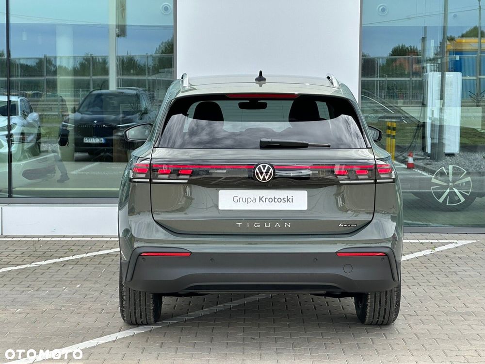 Volkswagen Tiguan - 6