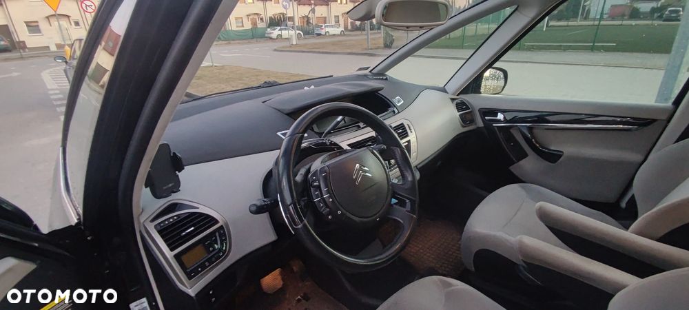Citroën C4 Picasso 2.0 HDi FAP Exclusive - 18