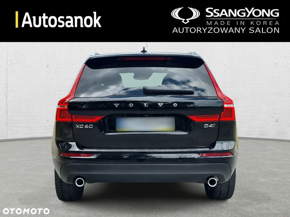 Volvo XC 60 - 4