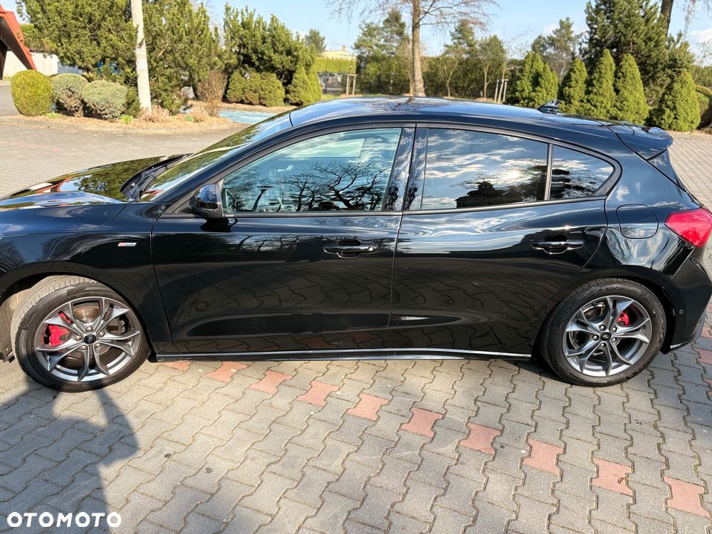 Ford Focus 1.5 EcoBoost Start-Stopp-System ST-Line - 2