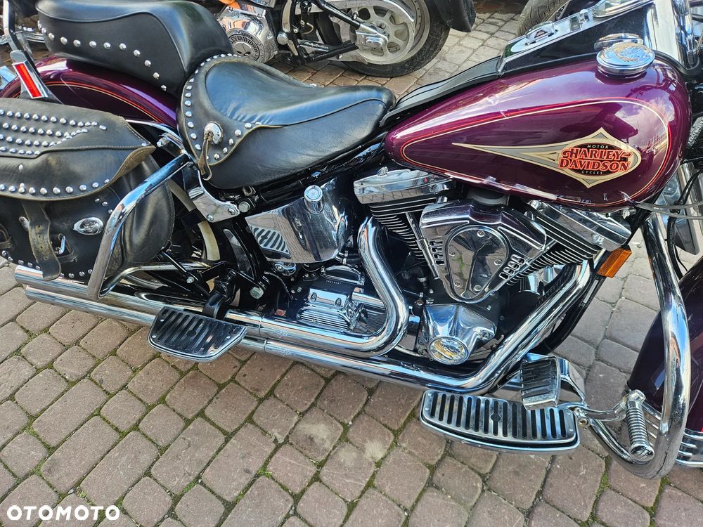 Harley-Davidson Softail Heritage Classic - 30