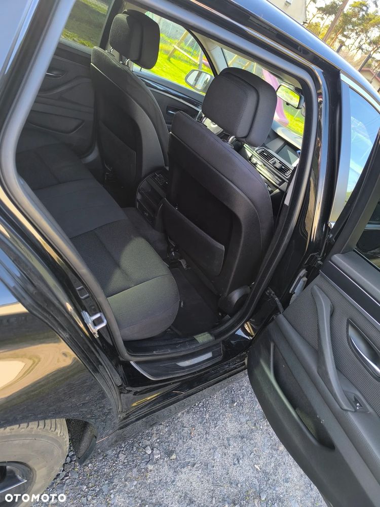 BMW Seria 5 520d - 12