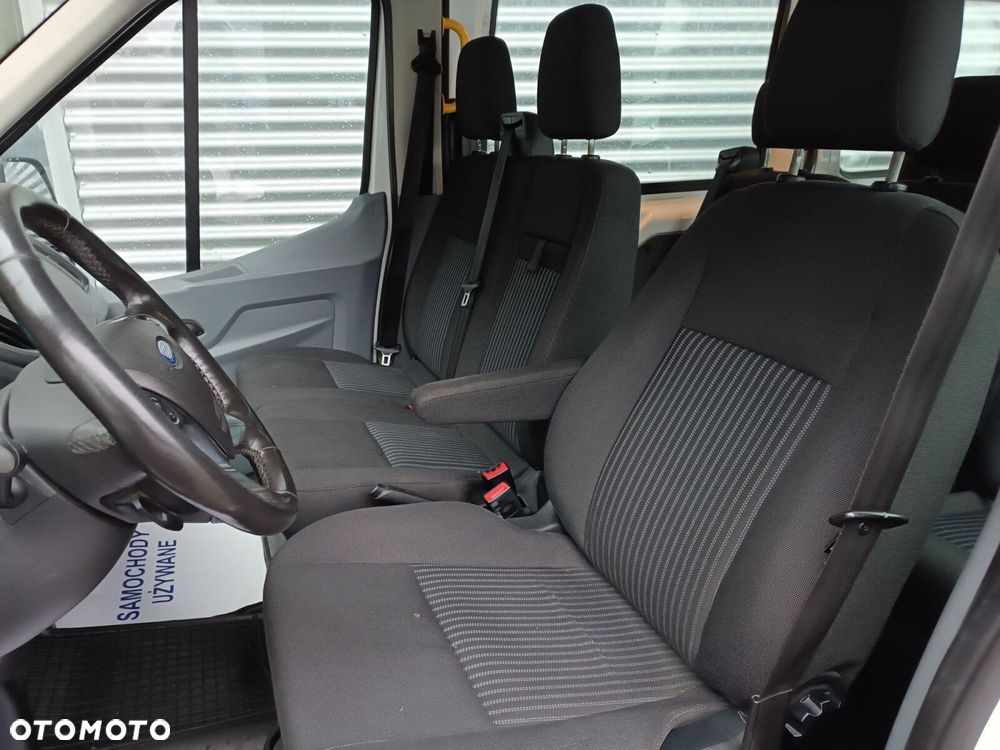 Ford Transit - 11