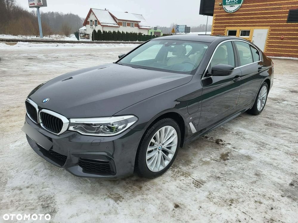 BMW Seria 5 530e iPerformance xDrive - 4