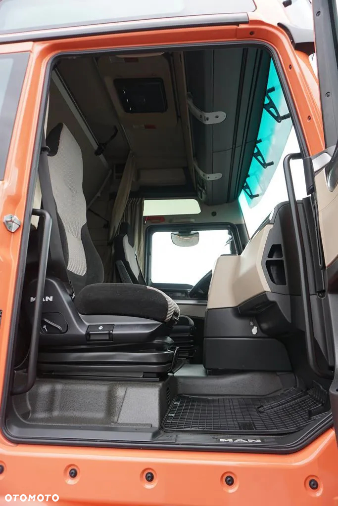 MAN TGX / 26.460 / ACC / E 6 / XXL / BDF + WINDA / 7.15 , 7,45 M / OŚ SKRĘTNA - 8
