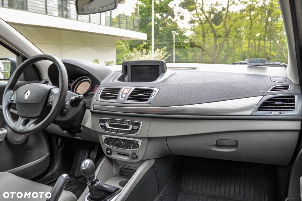 Renault Megane - 10