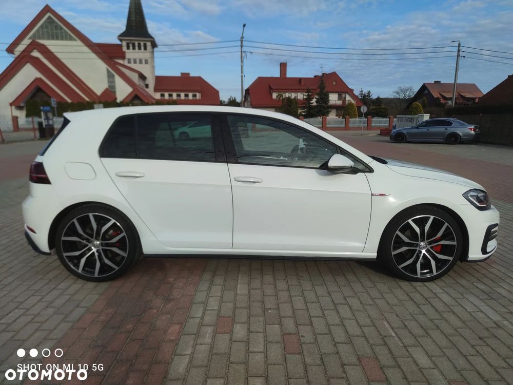 Volkswagen Golf GTI (BlueMotion Technology) - 3