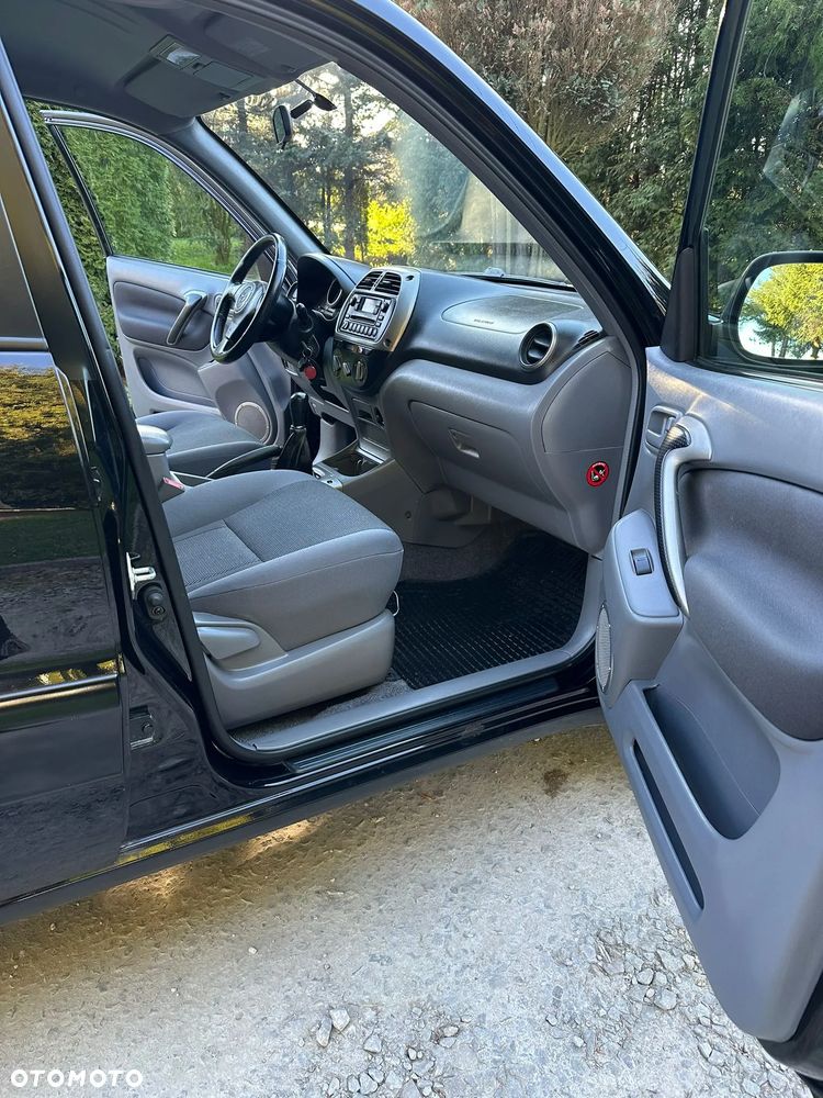 Toyota RAV4 4x4 - 21