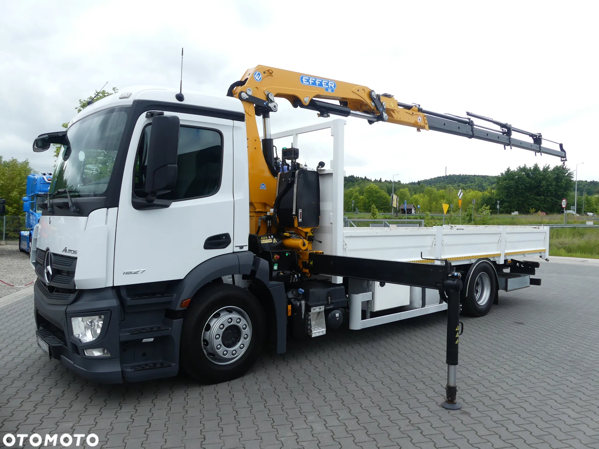 Mercedes-Benz ANTOS 1827 / HDS EFFER 165  18.65m / PILOT / EURO 6 / - 2
