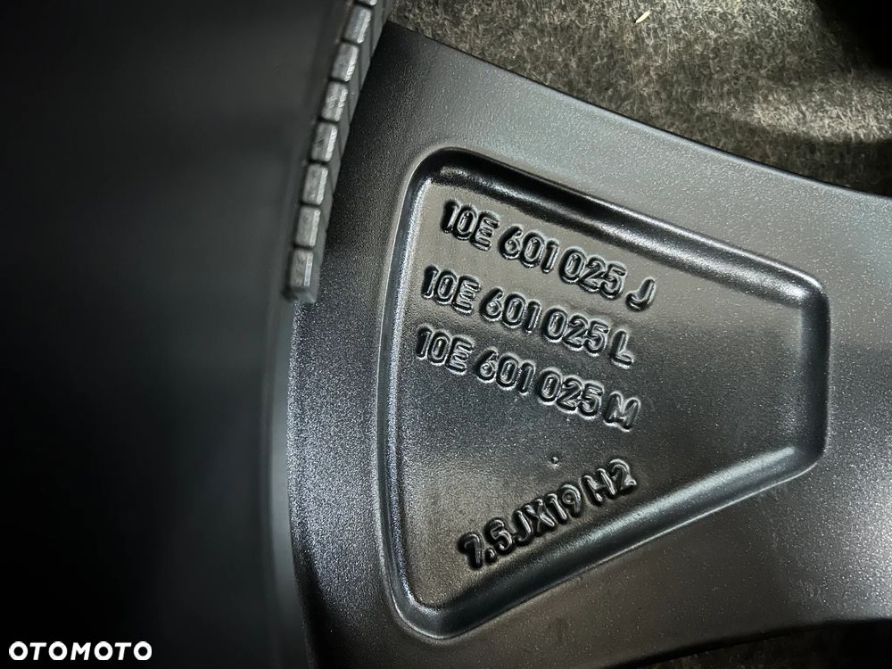 Alufelga Cupra Born 19 cali 5x112 1szt. 10E601025J - 4