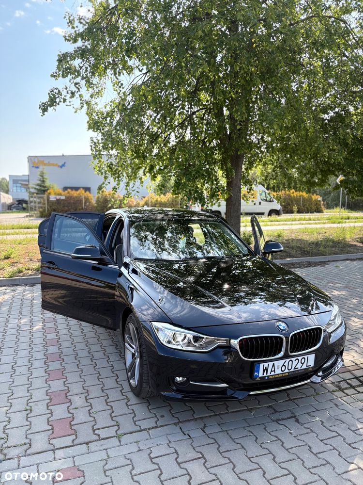 BMW Seria 3 328i Sport Line - 6