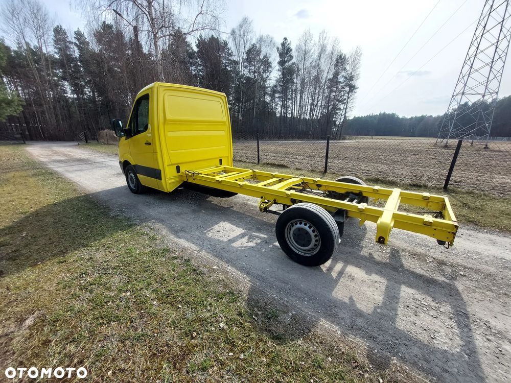Mercedes-Benz Sprinter - 11