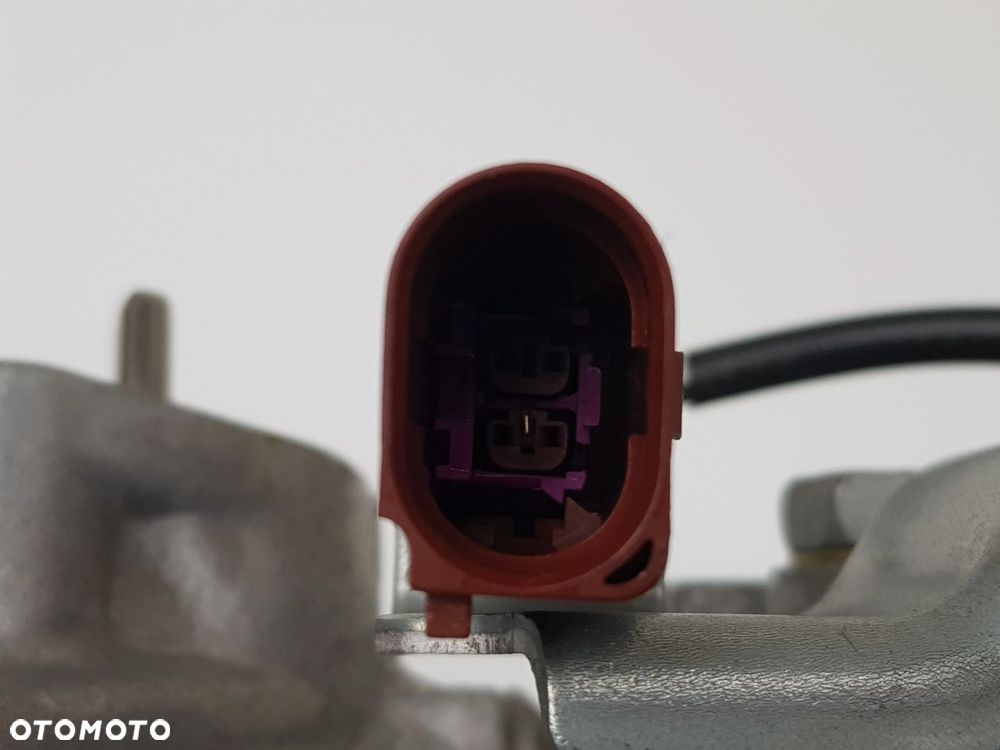 NOWY ORYGINALNY Kompresor Sprężarka klimatyzacji Volkswagen T6 T7 - 9