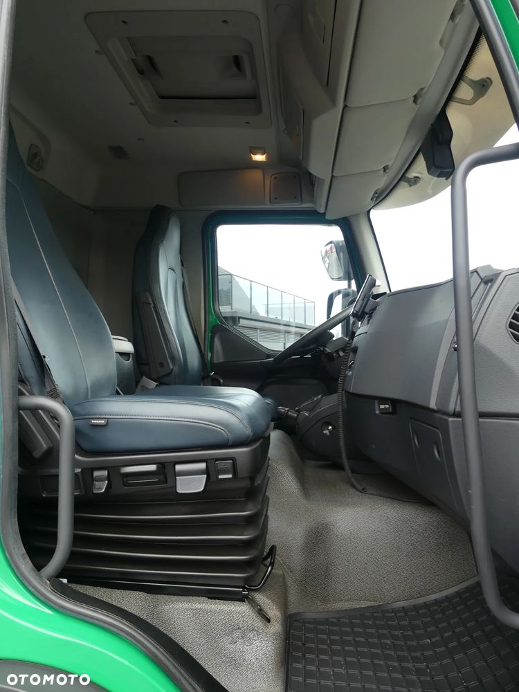 Volvo FL 16.250 / EURO 6 / KONTENER + WINDA / OTWIERANY BOK / - 34
