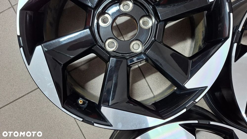 Felgi Aluminiowe 19 Kia Sorento IV 5x114.3 ET 49.5 - 12