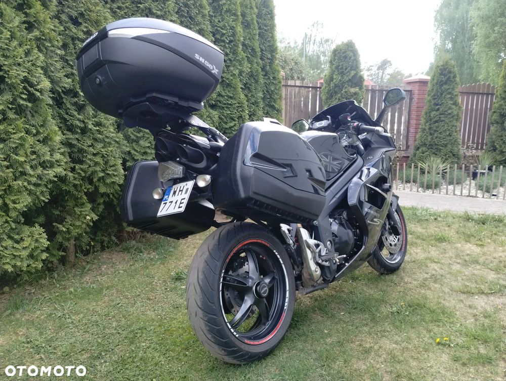 Triumph Sprint - 8