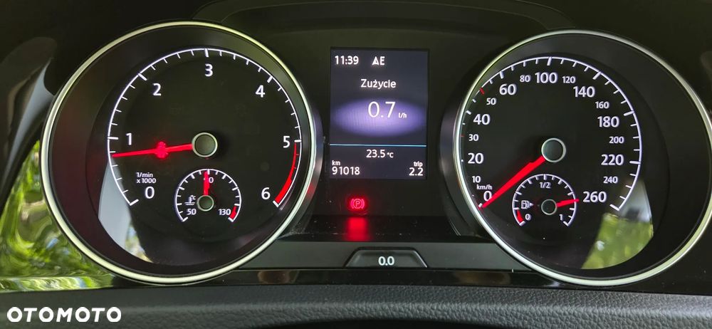 Volkswagen Golf 1.6 TDI BMT Comfortline - 3