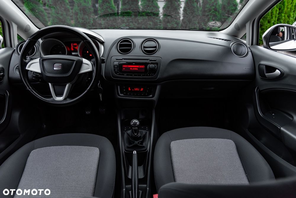 Seat Ibiza 1.4 16V Style - 27