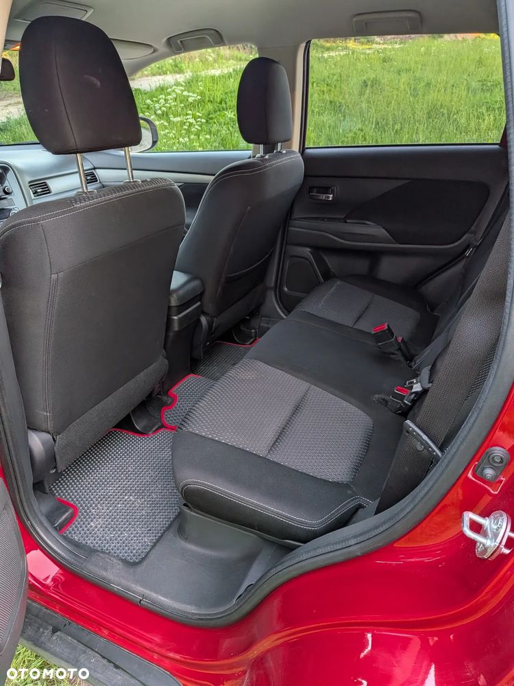 Mitsubishi Outlander 2.0 Intense 4WD CVT - 3