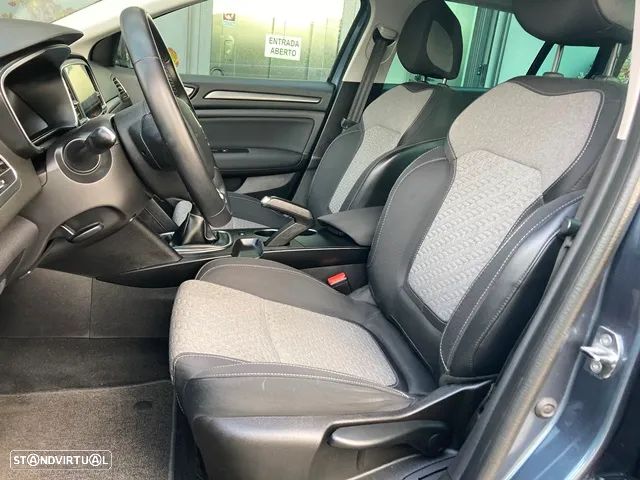 Renault Mégane Sport Tourer 1.5 Blue dCi Limited - 31