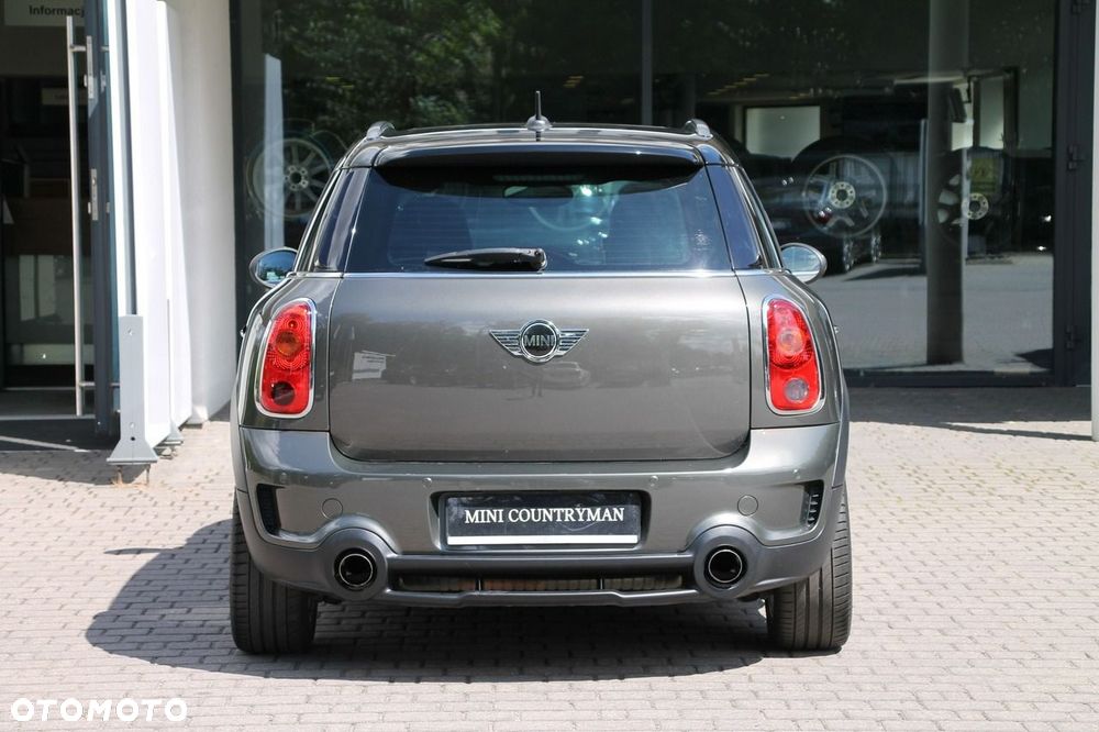 MINI John Cooper Works - 4