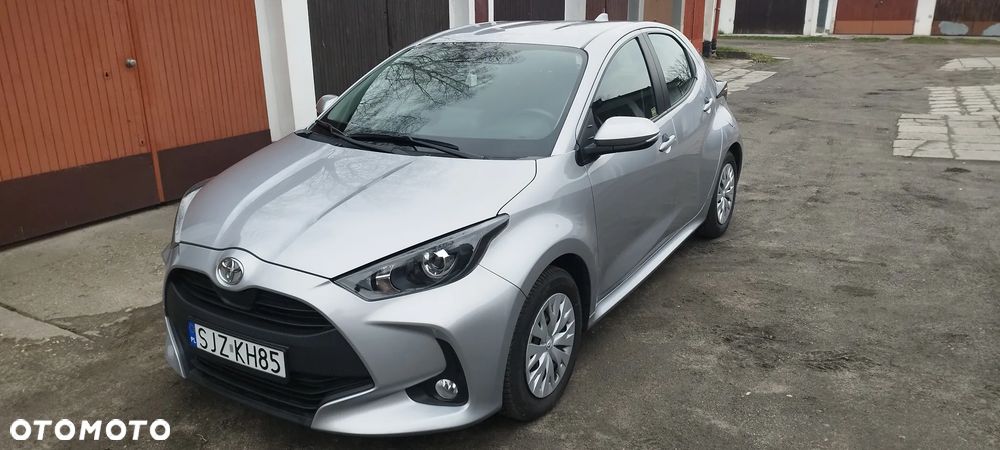 Toyota Yaris 1.5 Comfort - 1