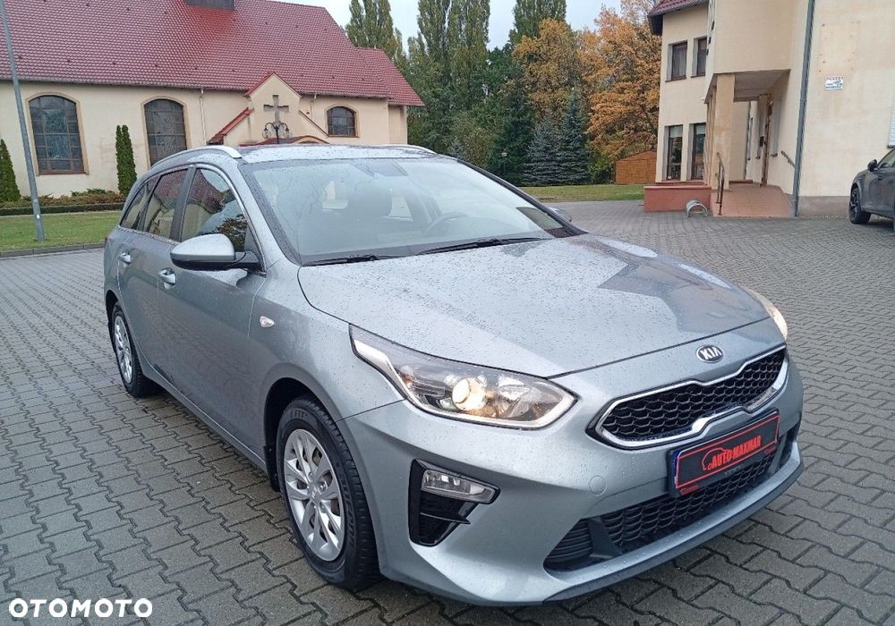 Kia Ceed - 1