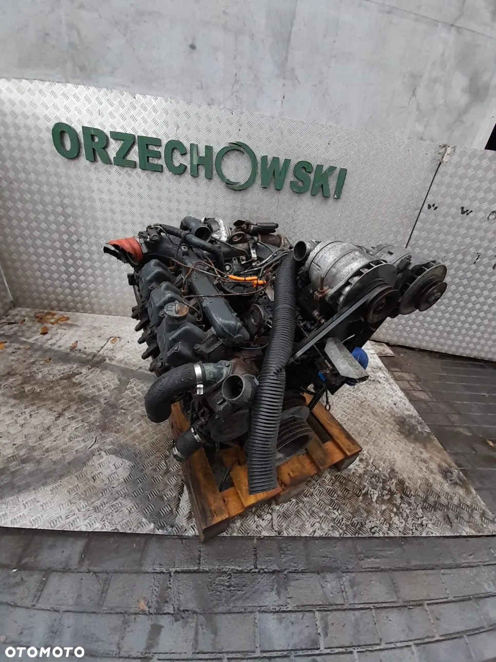 Silnik kompletny  OM441   V6 Turbo - 7