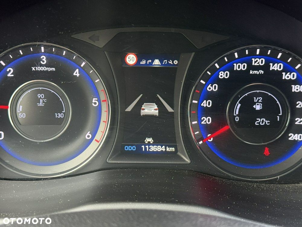 Hyundai i40 Kombi 1.7 CRDi Premium - 23