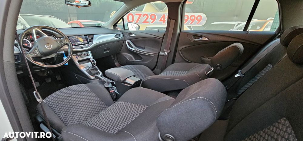 Opel Astra 1.6 D Start/Stop Sports Tourer Business - 9