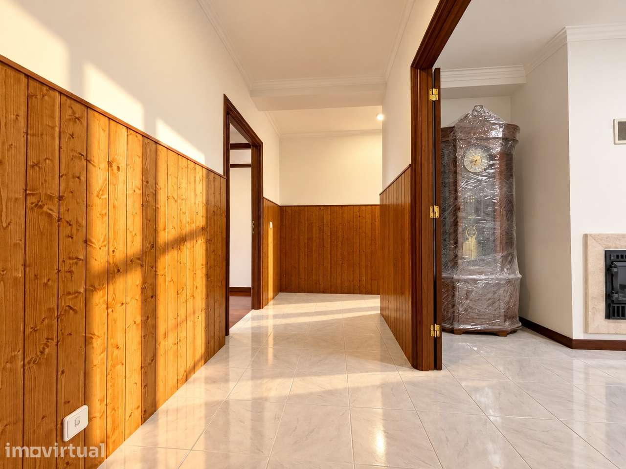 Apartamento T2+1 com Garagem Fechada | Mafamude - Grande imagem: 4/23