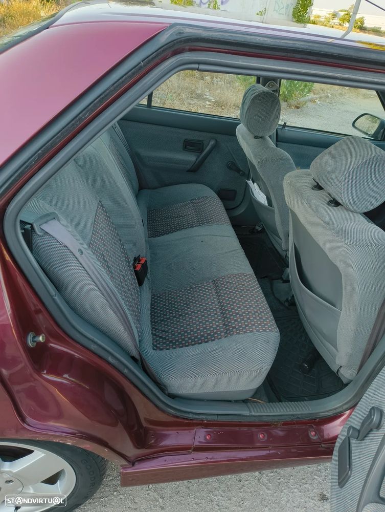 Renault 19 1.4 RTi - 15