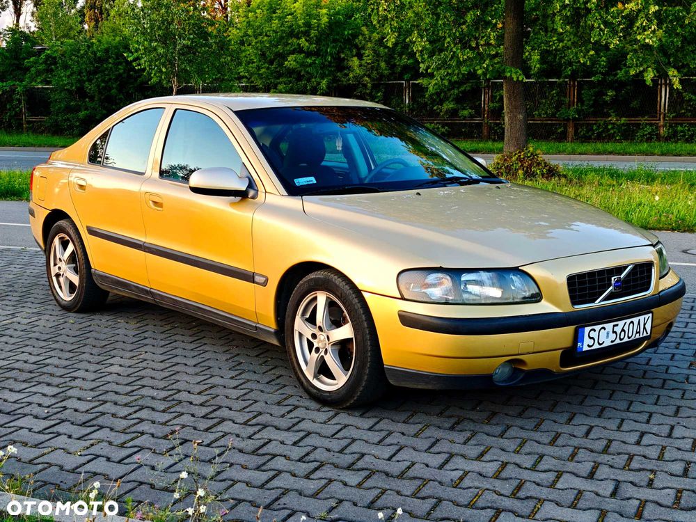 Volvo S60 - 1